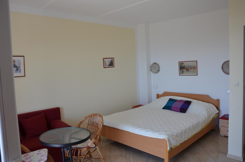 Apartments Loncar Gradac  Habitación foto